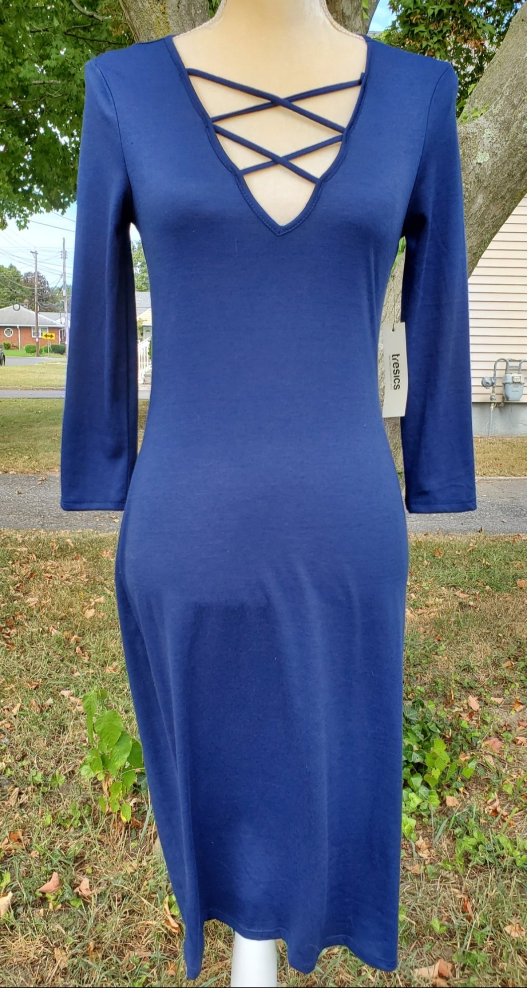 Blue bodycon 3/4 sleeve midi dress