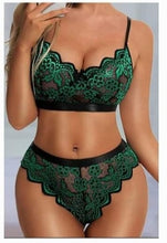 Load image into Gallery viewer, Lace bra and panty sets
